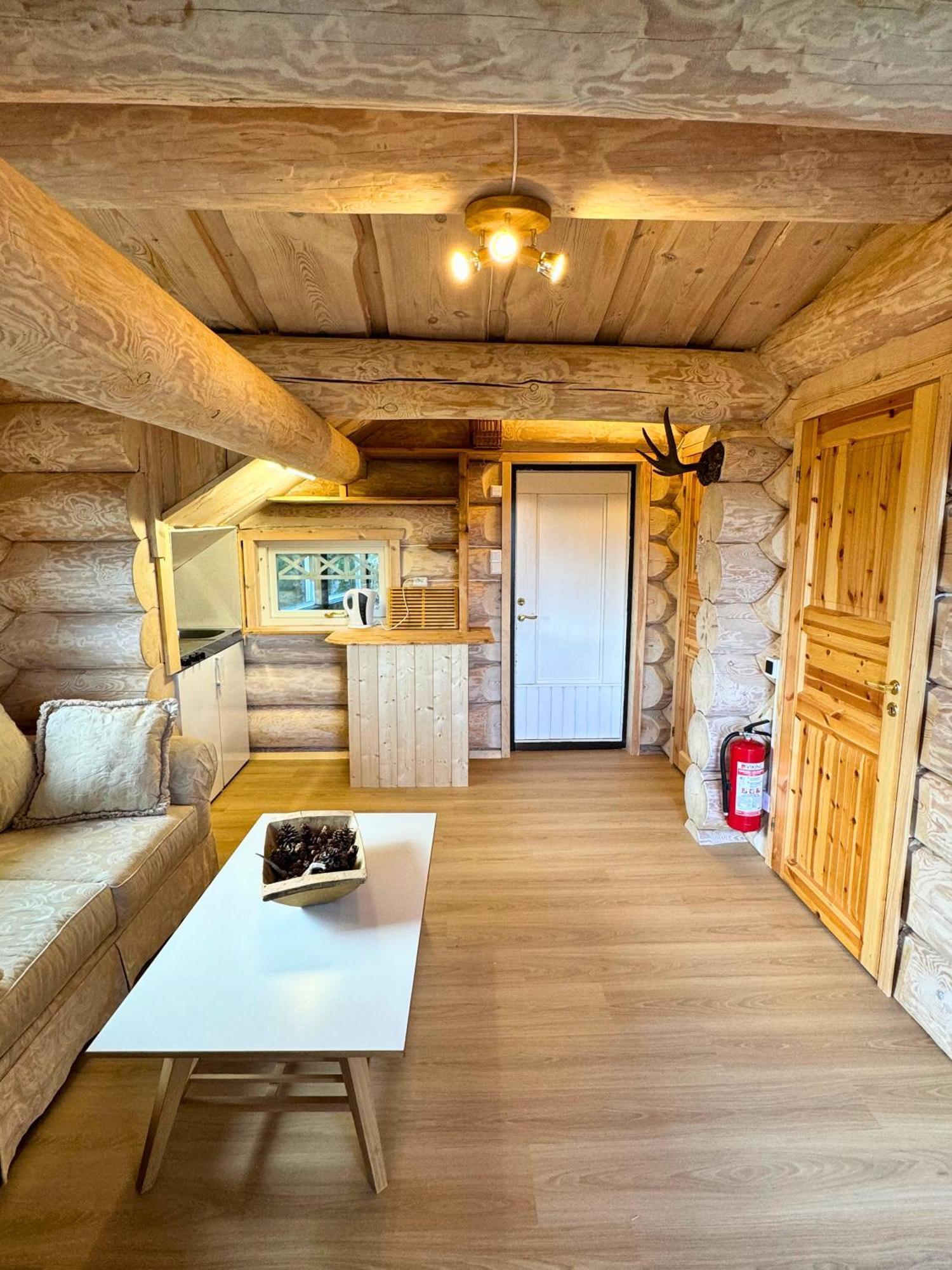 Unique Arctic Timber Cabin Skaidi Dış mekan fotoğraf